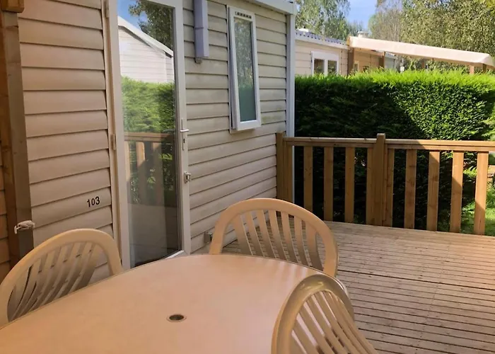 Mobil-home אתר קמפינג וויסטרהאם